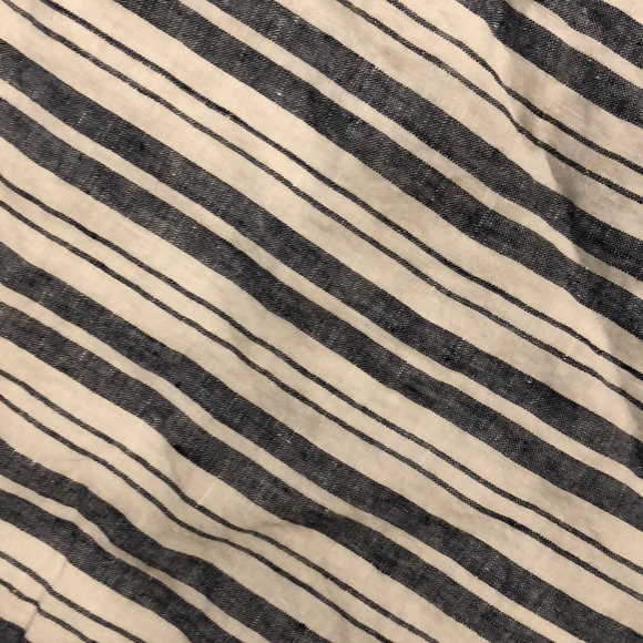 Linen top - Picture 2 of 4